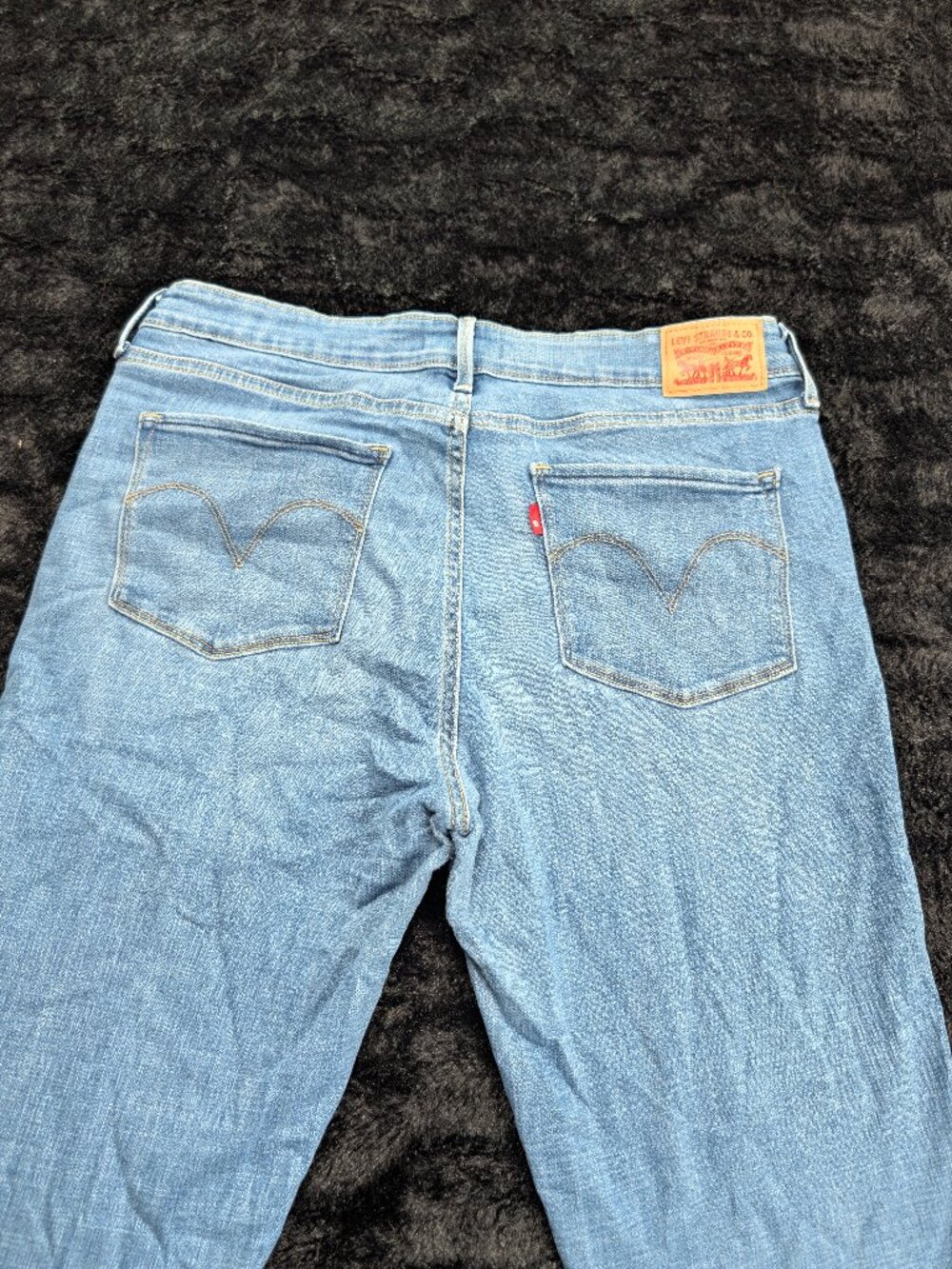 Levi's Women's Jeans Size 16 Mid Rise Skinny Light Wash Blue Denim Stretch